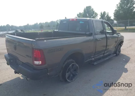 2019 Ram 1500 Classic Warlock 4X4 6'4 Box из США, поврежденный, VIN 1C6RR7GT5KS737117